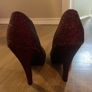 PARAN by Apple bottom heels sz 6